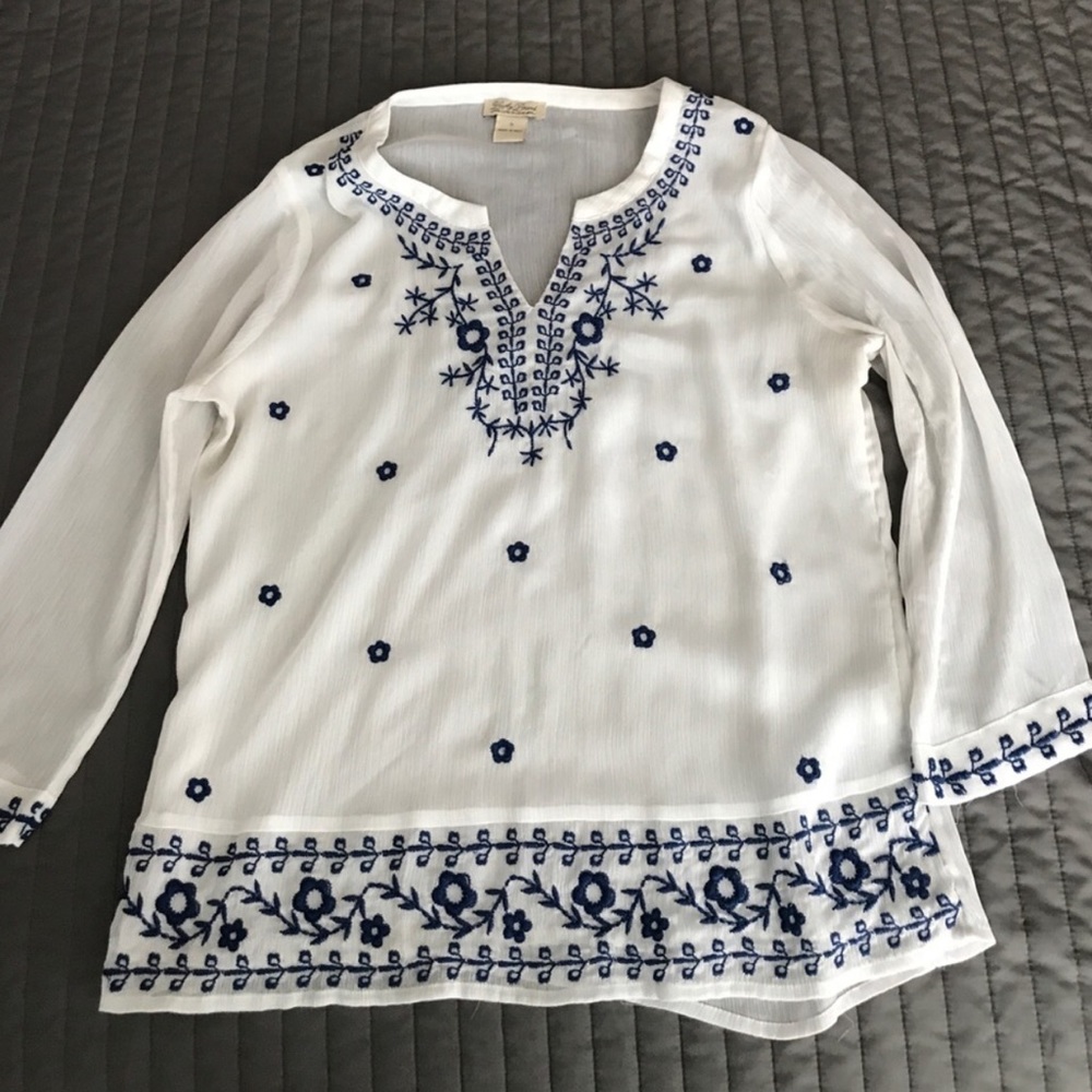 Lucky brand embroidered blouse